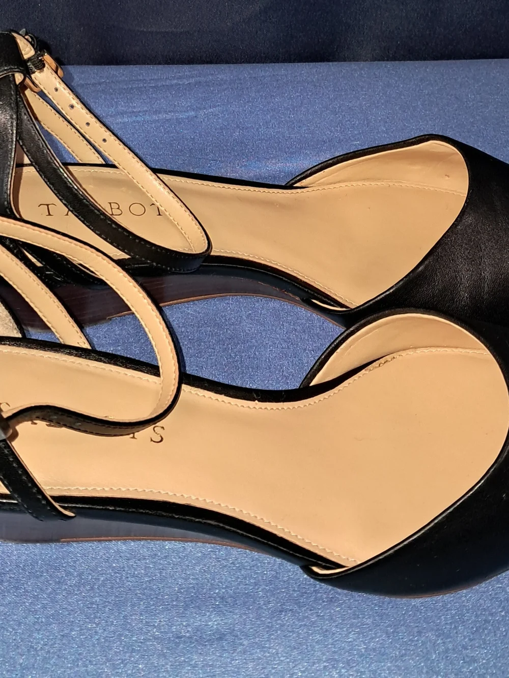 Talbots Black and Tan Leather Wedge Sandals